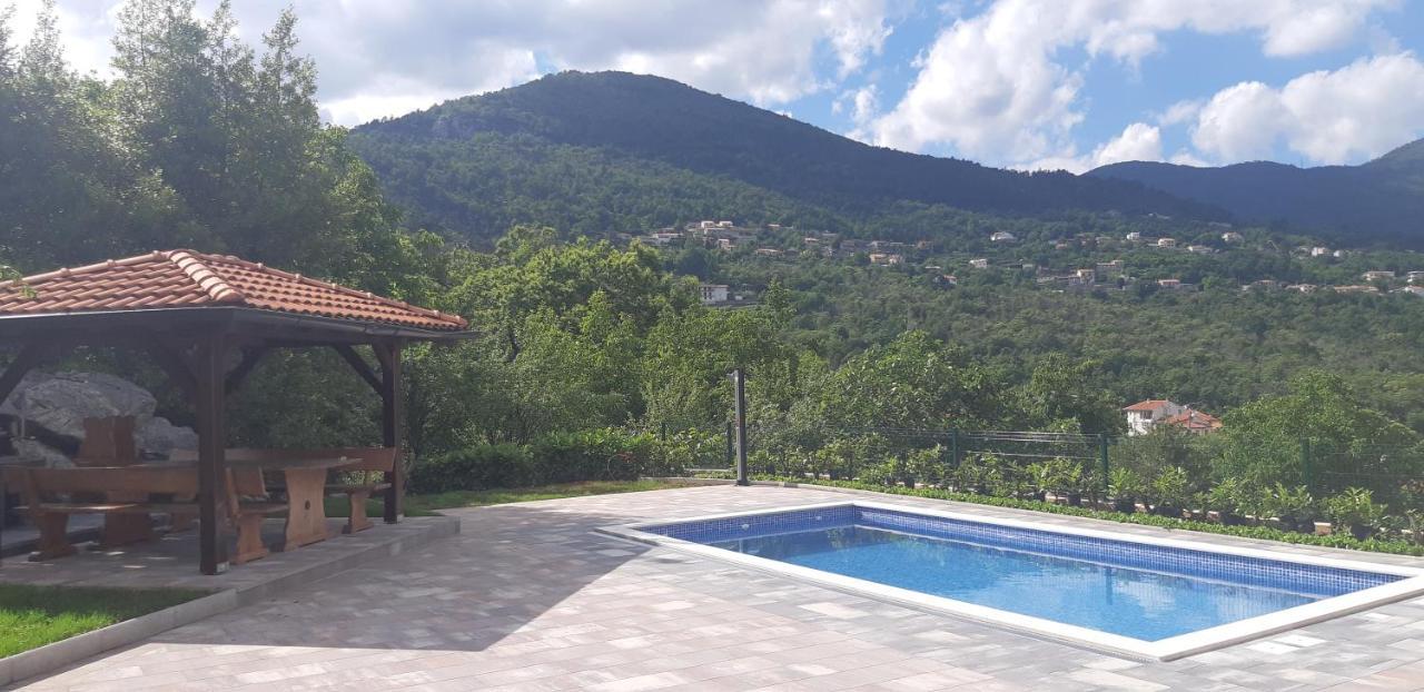 Apartment Opatija 洛夫兰 外观 照片