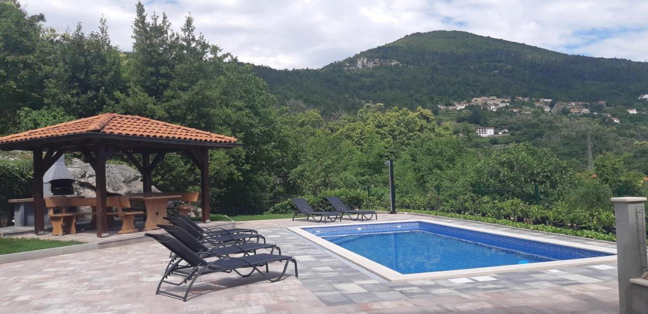 Apartment Opatija 洛夫兰 外观 照片