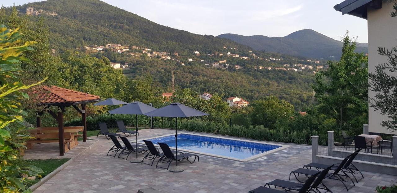 Apartment Opatija 洛夫兰 外观 照片
