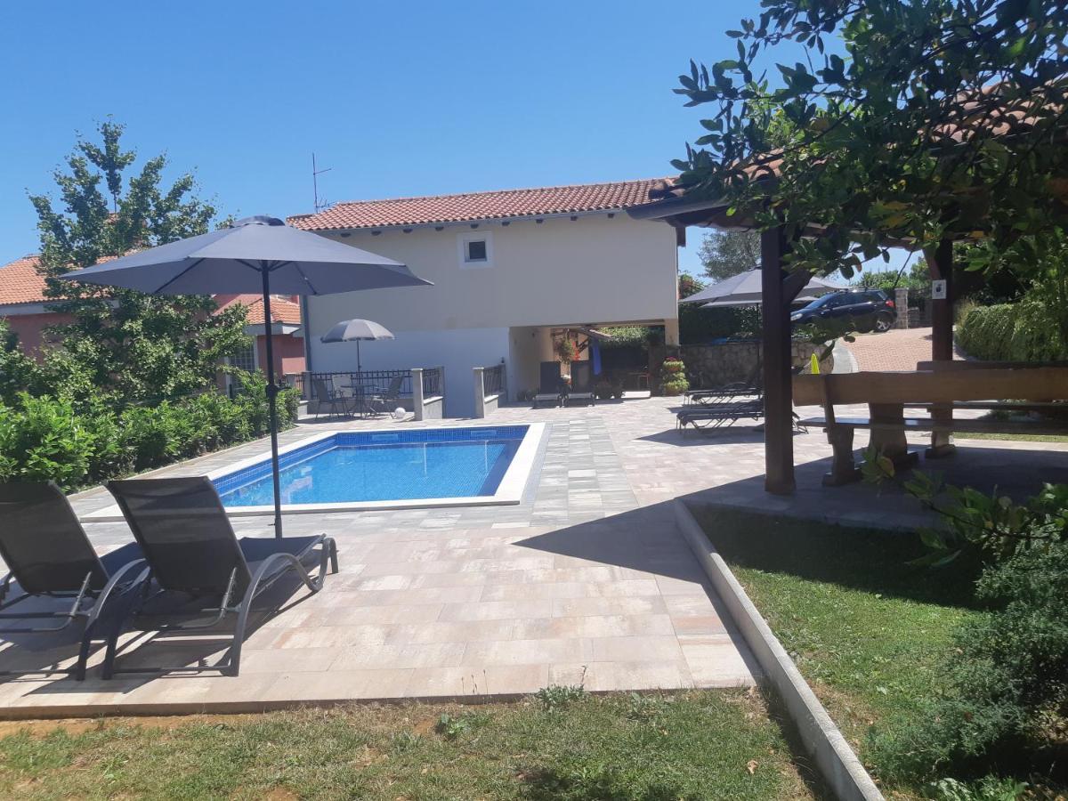 Apartment Opatija 洛夫兰 外观 照片
