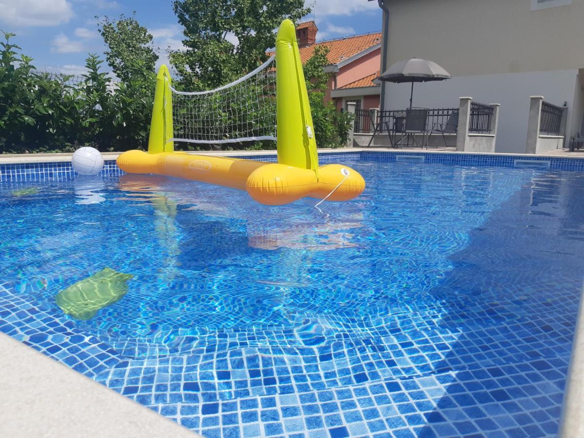 Apartment Opatija 洛夫兰 外观 照片