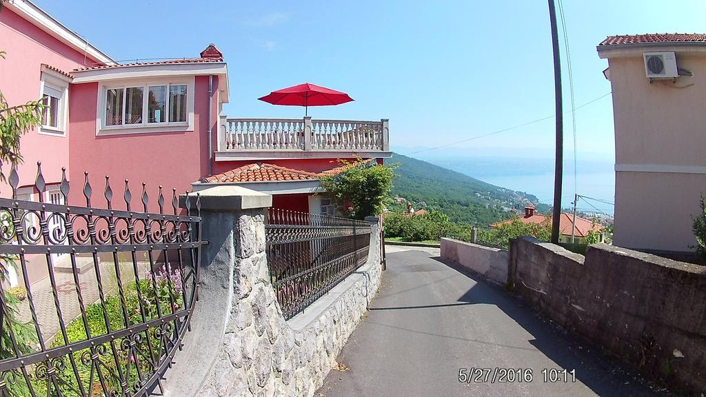 Apartment Opatija 洛夫兰 外观 照片