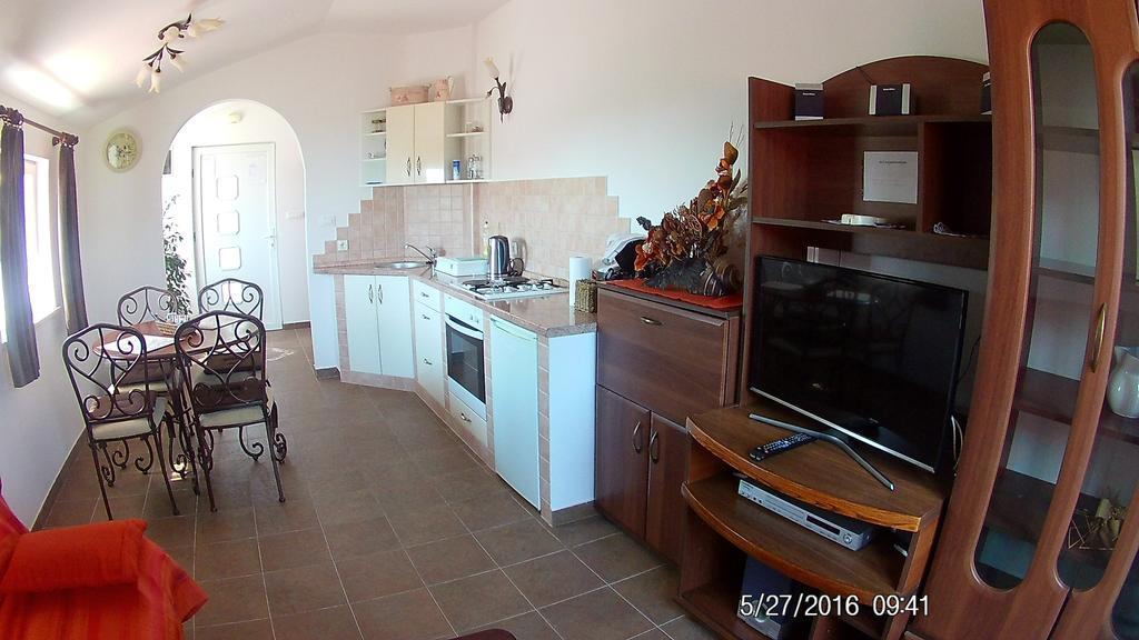Apartment Opatija 洛夫兰 外观 照片