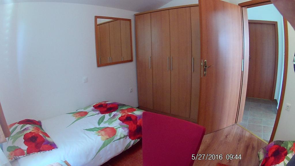 Apartment Opatija 洛夫兰 外观 照片